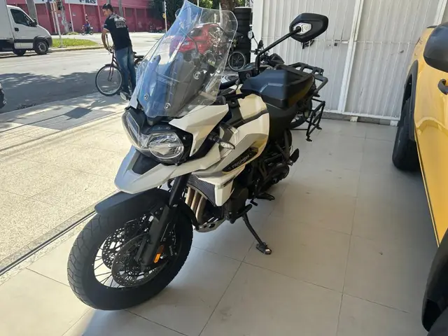 Carro Triumph Tiger 800 2018 1200 Explorer Xcx (ABS)
