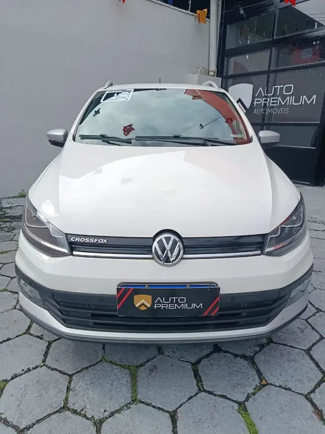Carro Volkswagen CrossFox 2015 1.6 16v MSI (Flex)