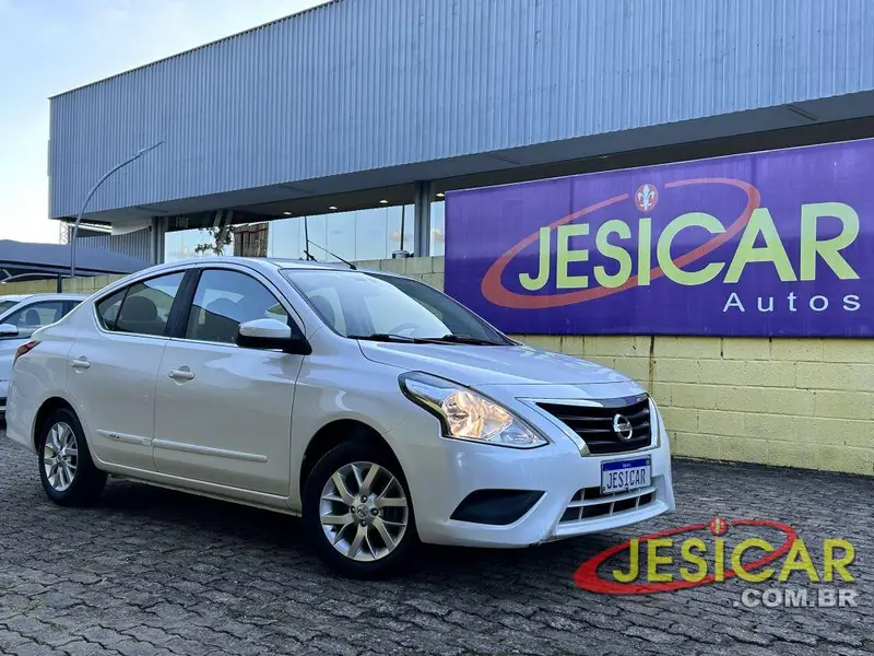 Nissan Versa 1.6 16V SV FlexStart CVT (Flex)