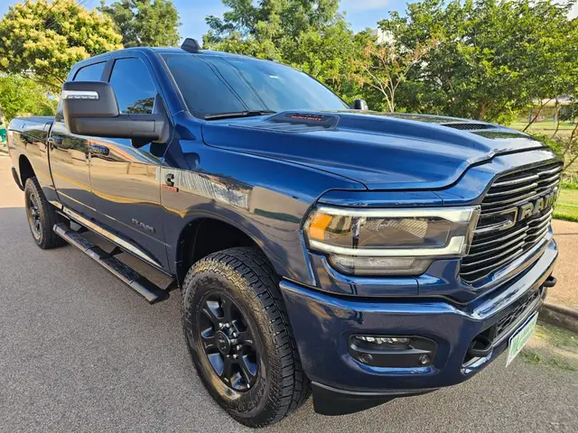 Carro RAM 2500 2024 Laramie 6.7 4X4