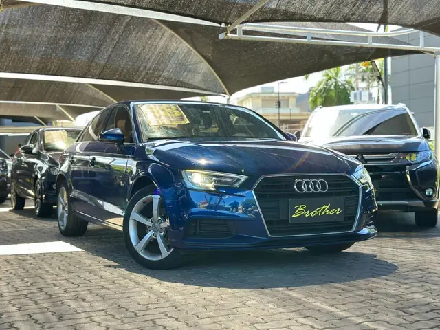 Carro Audi A3 2018 1.4 TFSI Ambiente Tiptronic (Flex)