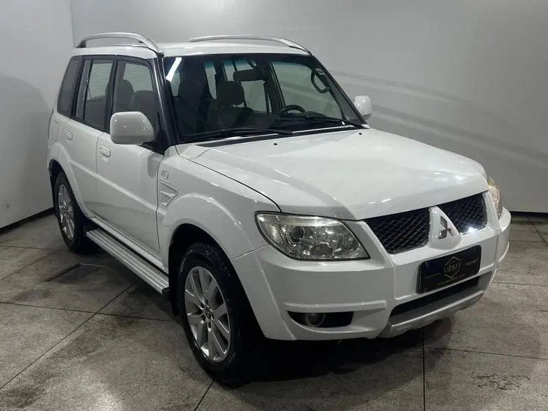 Mitsubishi Pajero TR4 2.0 16V 4x2 (Flex)
