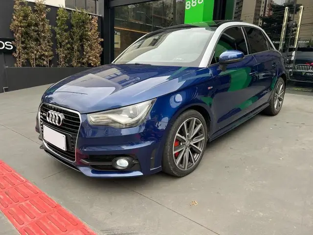 Carro Audi A1 2013 1.4 TFSI Attraction S Tronic