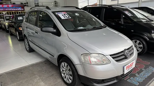Carro Volkswagen SpaceFox 2010 Plus 1.6 8V (Flex)