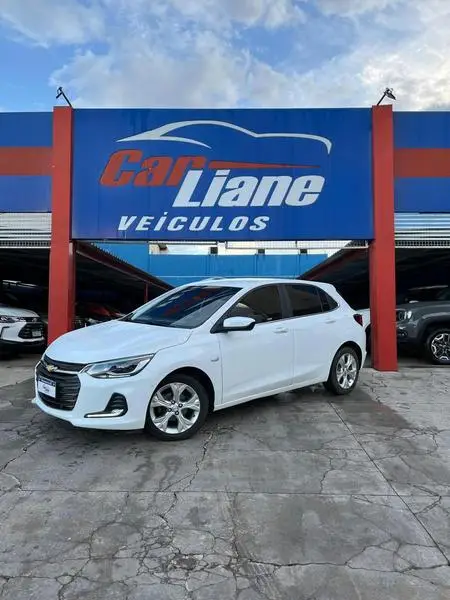 Carro Chevrolet Onix 2022 LT 1.0
