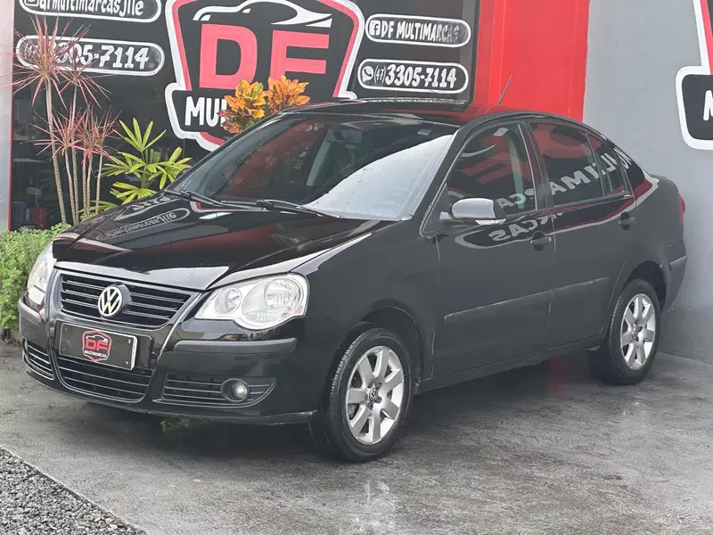 Volkswagen Polo Sedan 1.6 8V (Flex)