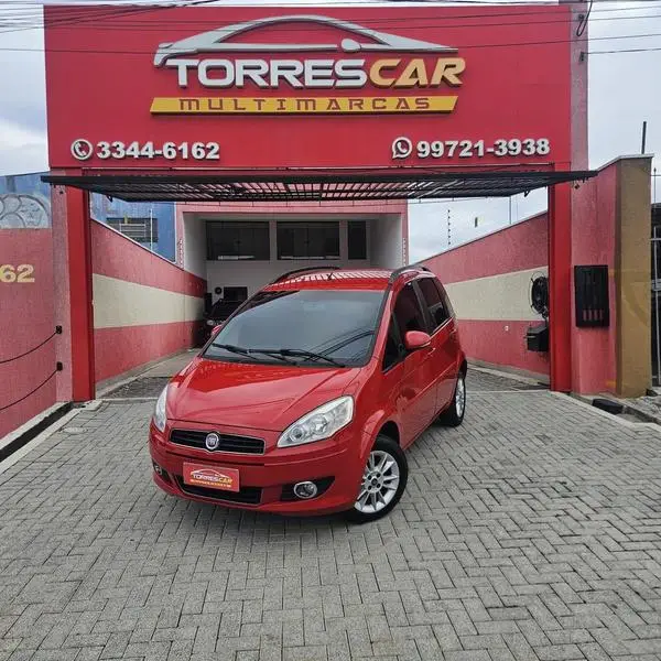 Carro Fiat Idea 2011 Attractive 1.4 8V (Flex)