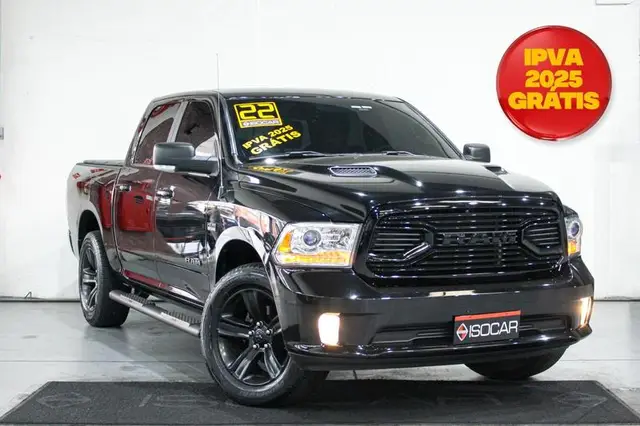Carro RAM Classic 2022 Laramie Night Edition 5.7