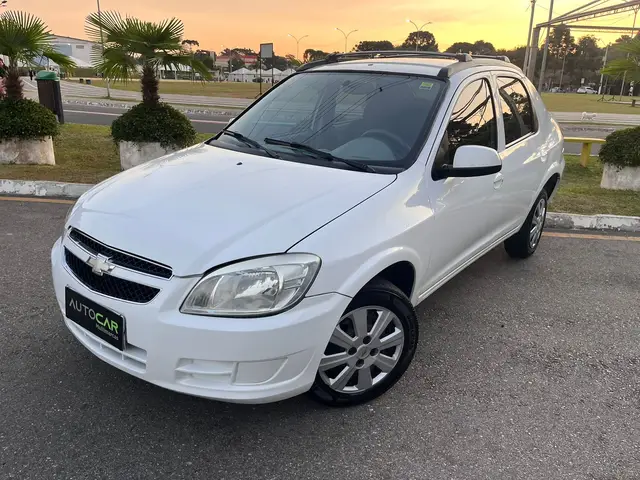 Carro Chevrolet Prisma 2012 Maxx 1.4 (Flex)