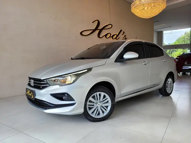 Carro Fiat Cronos 2023 Drive 1.3 (Flex) AT