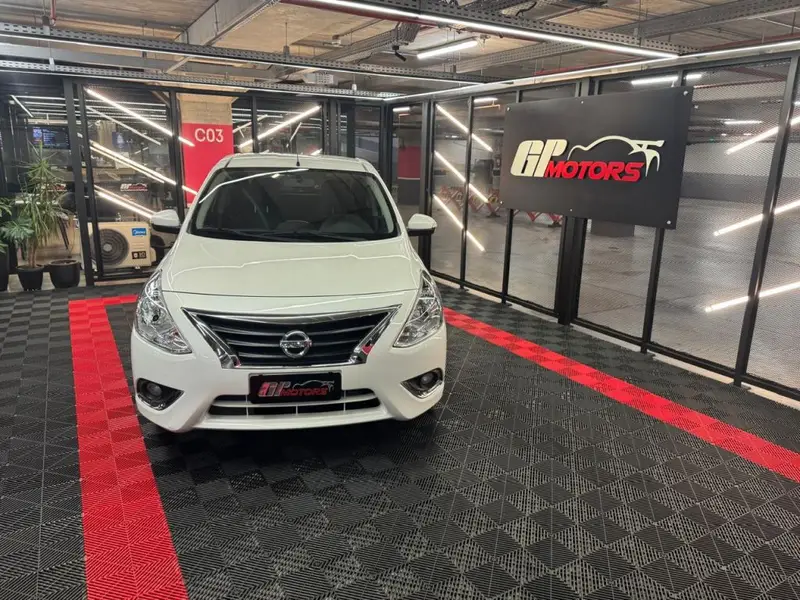 Nissan Versa 1.6 16V SL FlexStart CVT (Flex)