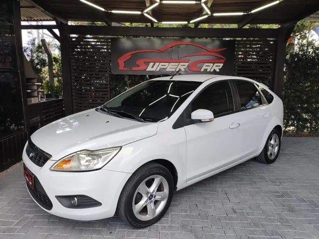 Carro Ford Focus Hatch 2013 GLX 1.6 16V (Flex)
