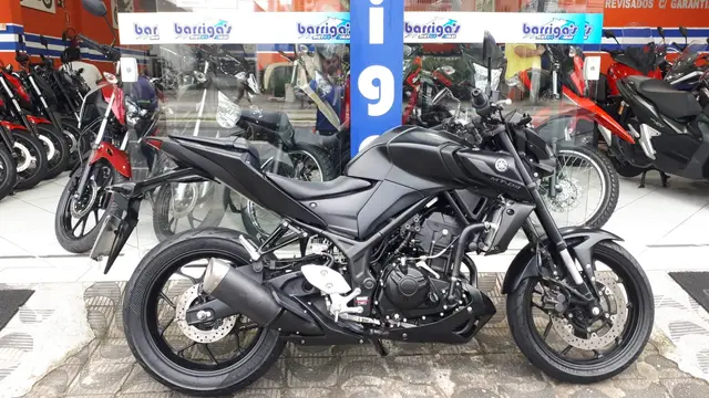 Moto Yamaha MT-03 2024 ABS