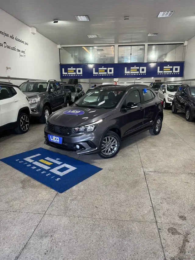 Carro Fiat Argo 2021 Trekking 1.3 (Flex)