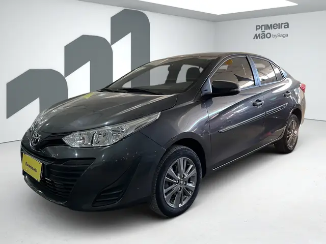 Carro Toyota Yaris Sedan 2022 1.5 XL Plus Connect CVT (Flex)