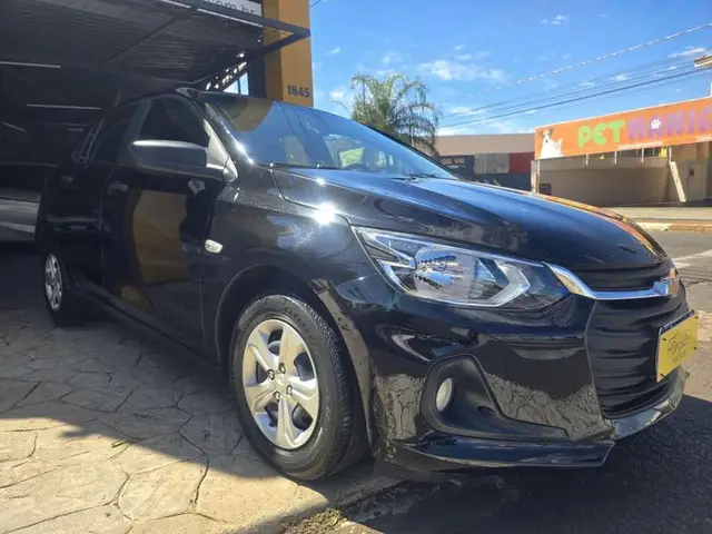 Carro Chevrolet Onix 2024 1.0