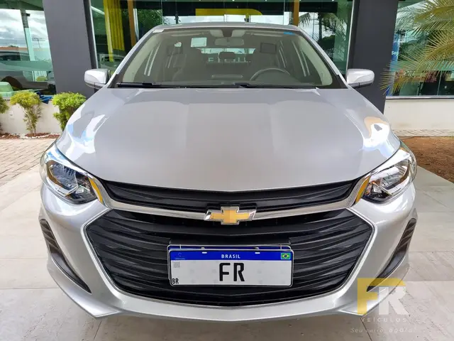 Carro Chevrolet Onix 2023 LT 1.0