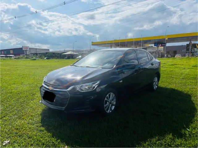 Carro Chevrolet Onix Plus 2022 1.0 LT (Flex)