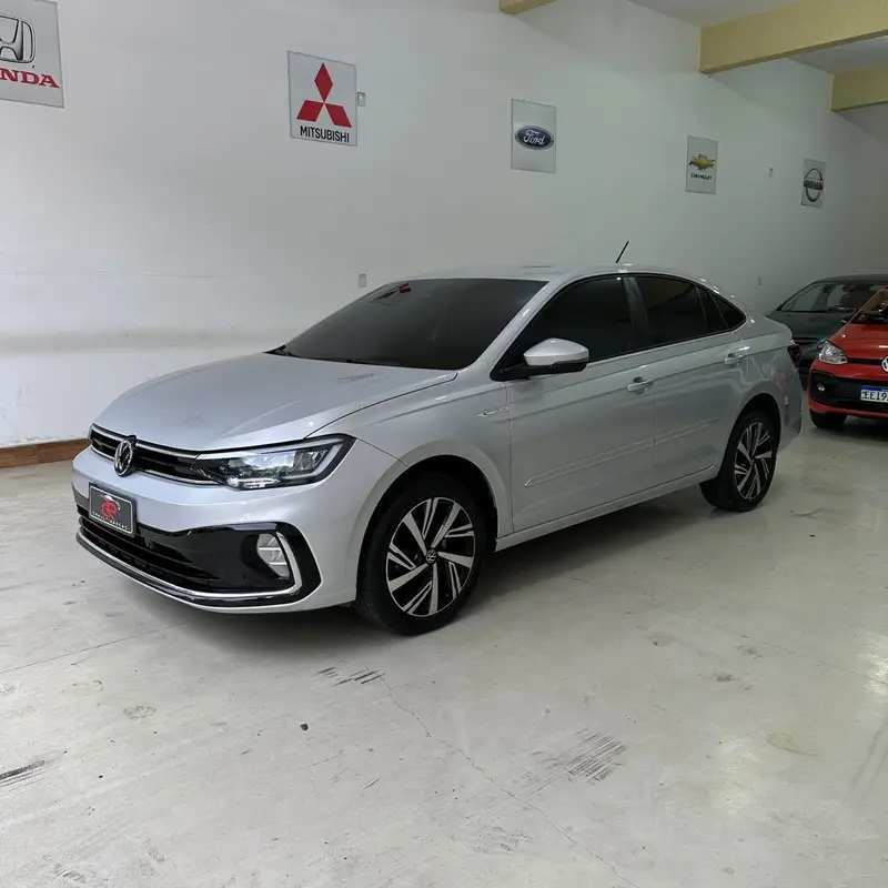 Volkswagen Virtus Highline 1.0 200 TSI