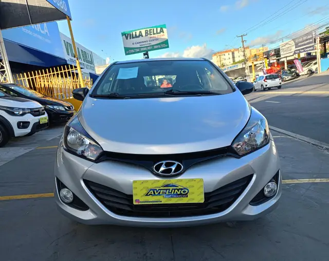 Carro Hyundai HB20 2014 1.0 Copa do Mundo (Flex)
