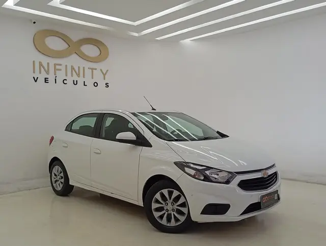 Carro Chevrolet Onix 2018 1.4 LT SPE/4 (Aut)