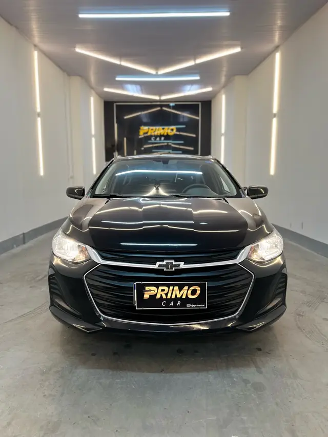 Carro Chevrolet Onix 2023 LT 1.0