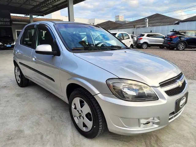 Carro Chevrolet Celta 2015 LT 1.0 (Flex)