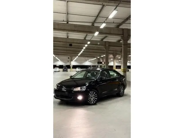 Carro Volkswagen Jetta 2014 2.0 Comfortline (Flex)