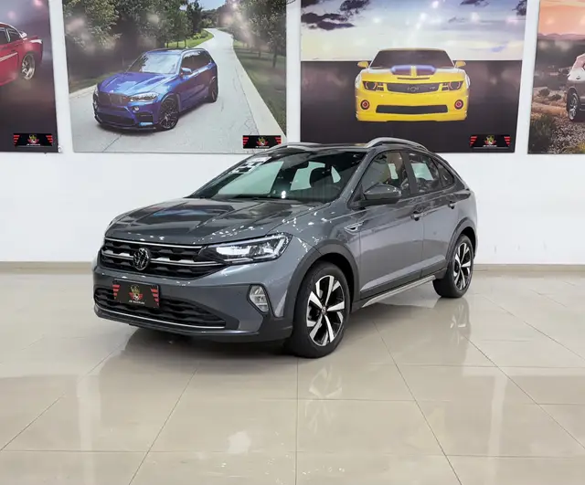 Carro Volkswagen Nivus 2024 Highline 200 TSI