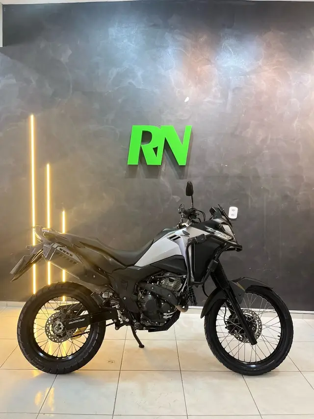 Carro Honda XRE Sahara 300 2024 ABS