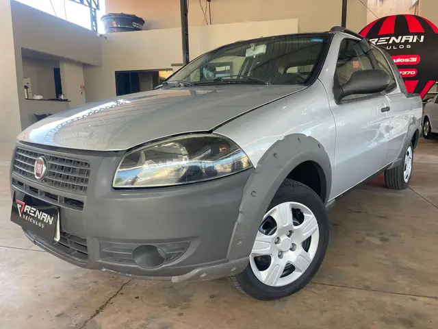 Carro Fiat Strada 2013 Working 1.4 (Flex) (Cabine Dupla)