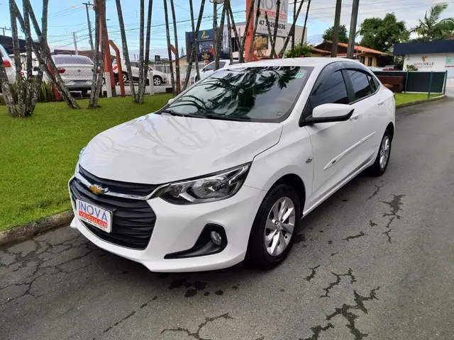 Carro Chevrolet Onix Plus 2020 1.0 LTZ Turbo (Flex)