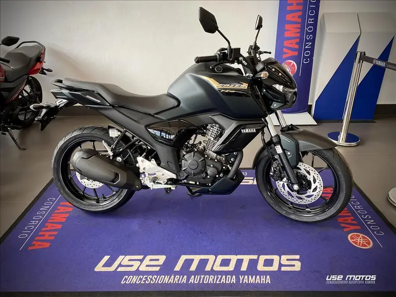 Yamaha Fazer FZ15 ABS Connected
