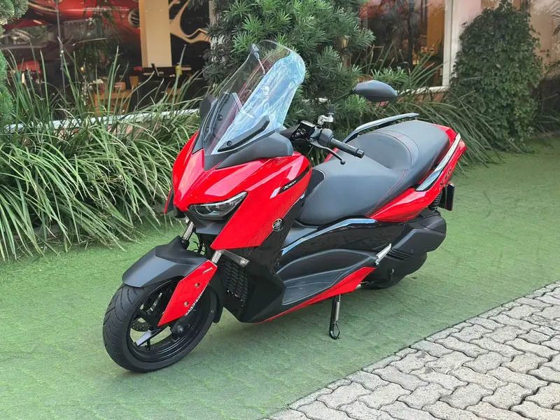 Yamaha XMax ABS