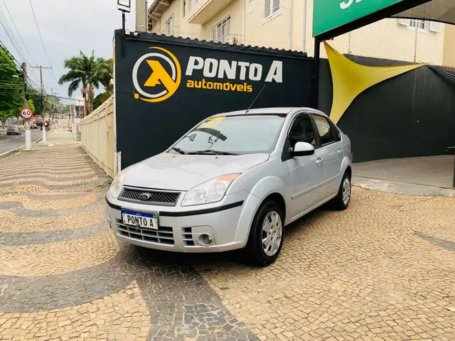 Carro Ford Fiesta Sedan 2010 1.6 (Flex)