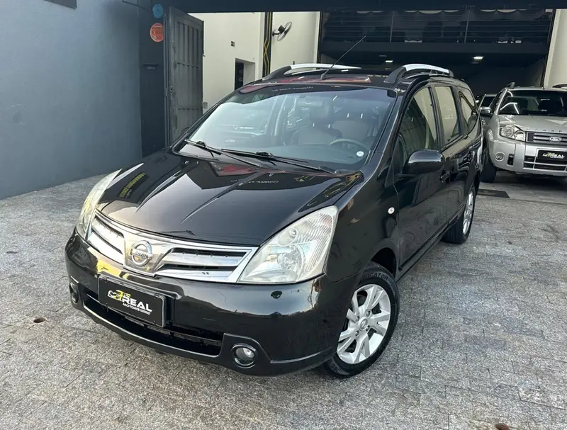 Nissan Grand Livina SL 1.8 16V (flex) (aut)