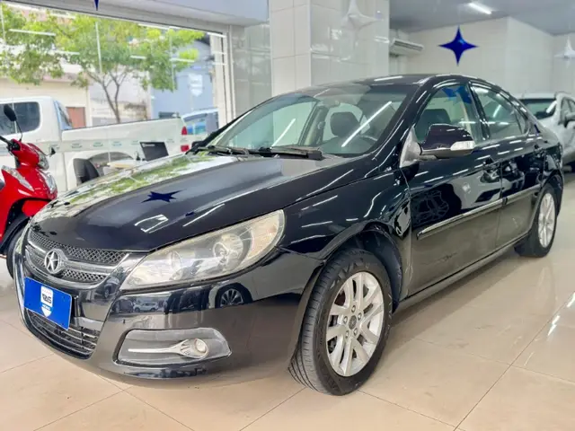 Carro JAC J5 2013 1.5 16V VVT