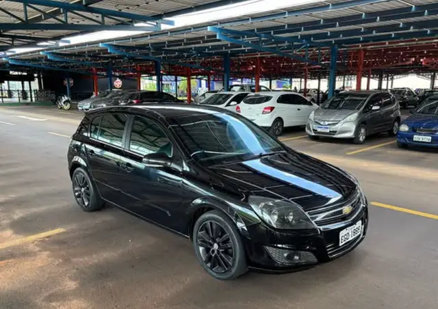 Carro Chevrolet Vectra GT 2011 -X 2.0 8V (Flex) (Aut)