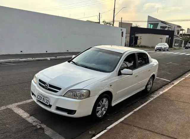 Carro Chevrolet Astra Sedan 2003 1.8 8V