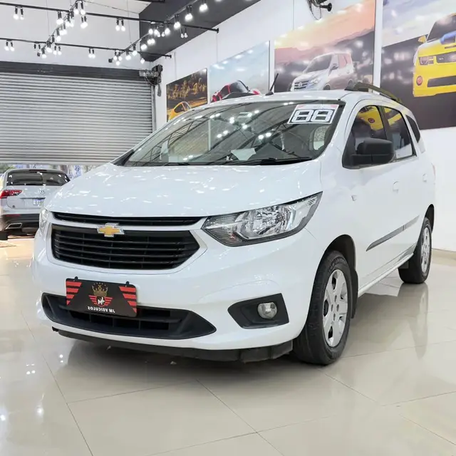 Carro Chevrolet Spin 2019 LS 1.8 5S (Flex)