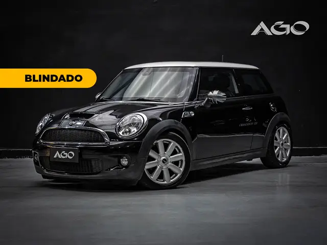 Carro MINI John Cooper Works 2023 John Works 2.0 Turbo 3p Aut.