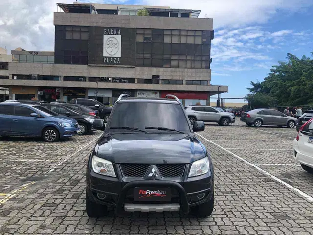Carro Mitsubishi Pajero TR4 2010 2.0 16V 4x4 (flex) (aut)
