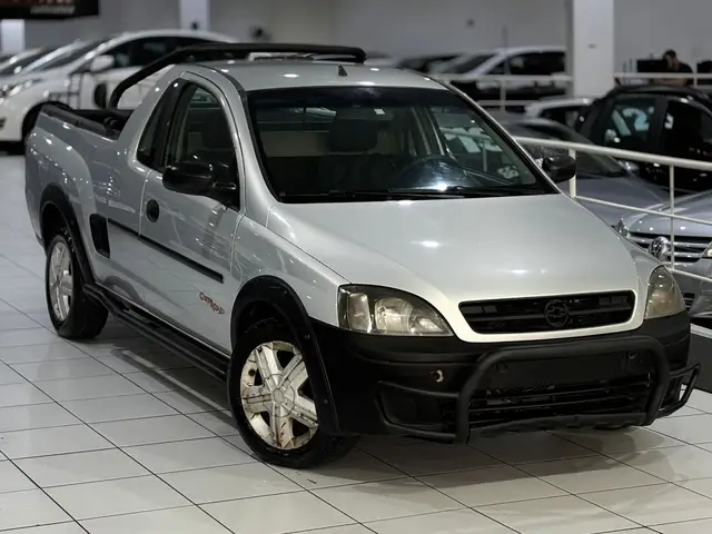Carro Chevrolet Montana 2004 Off Road 1.8 (Flex)