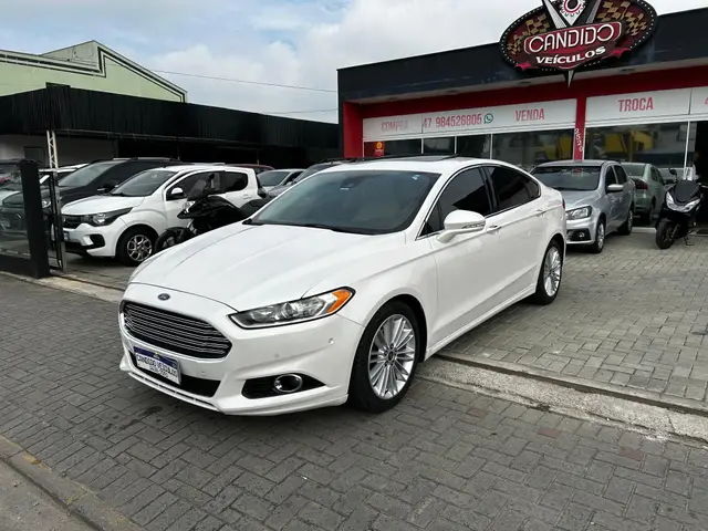 Carro Ford Fusion 2016 2.0 EcoBoost Titanium AWD (Aut)