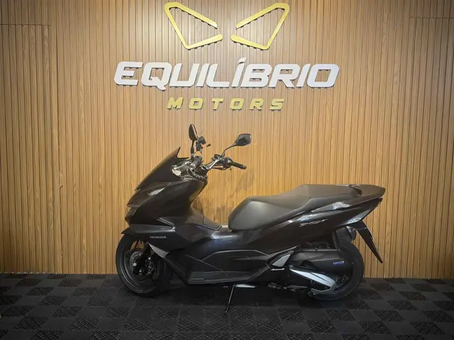 Moto Honda PCX 160 2023 CBS