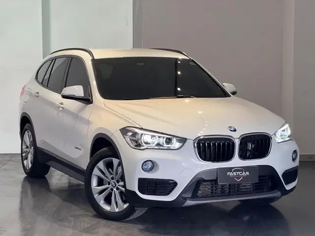Carro BMW X1 2017 2.0 sDrive20i GP ActiveFlex
