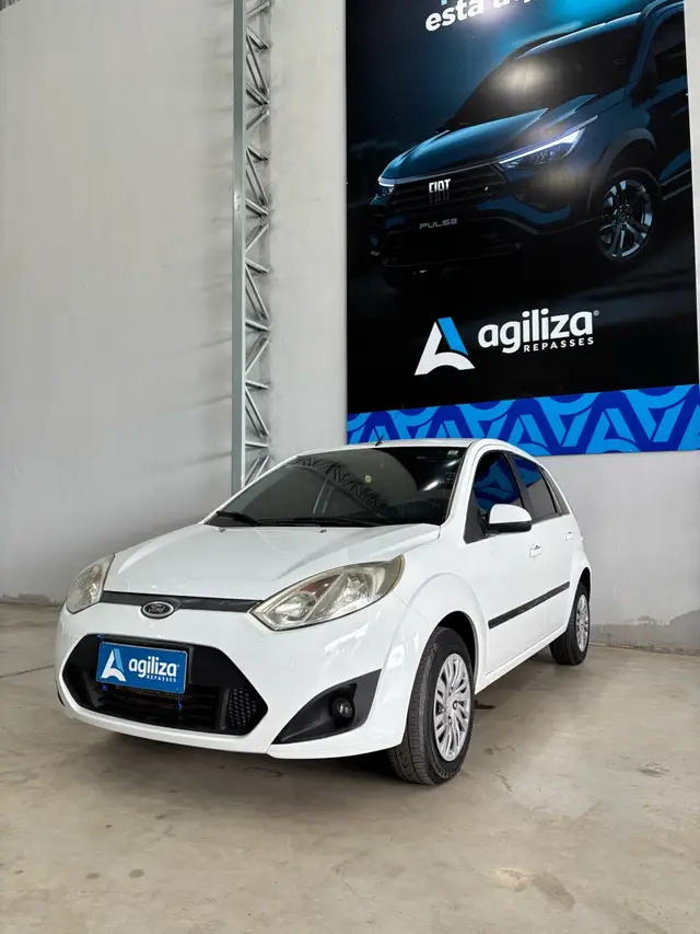 Carro Ford Fiesta Hatch 2013 SE Rocam 1.6 (Flex)