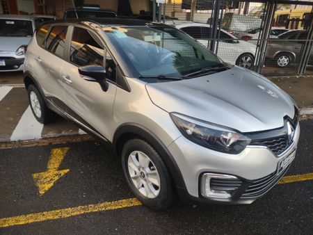 Captur Life 1.6 16v SCe CVT (Flex)
