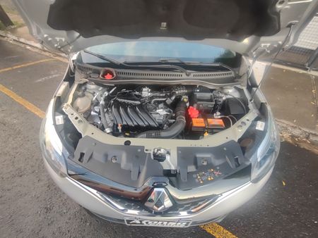 Captur Life 1.6 16v SCe CVT (Flex)