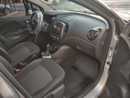 Captur Life 1.6 16v SCe CVT (Flex)